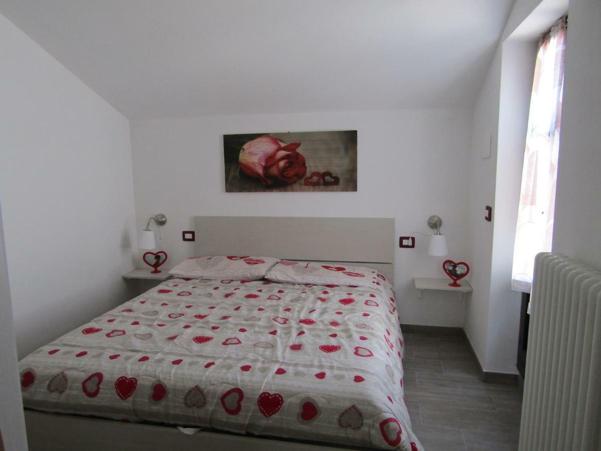 Lucy'S House Apartment Bellano Exterior photo